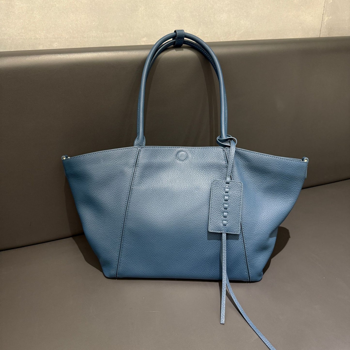 The Hessa - Genuine Leather Crossbody Bag