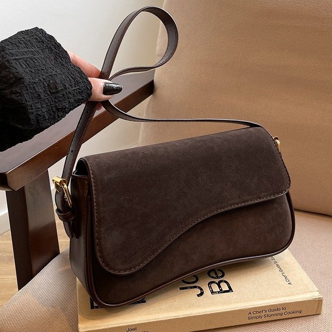 The Yasmin - Matte Structured Shoulder Bag