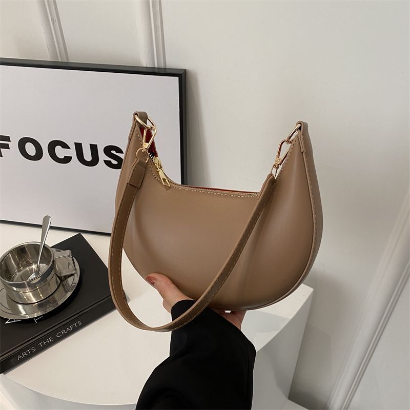 The Noura - Crescent Textured Shoulder Bag
