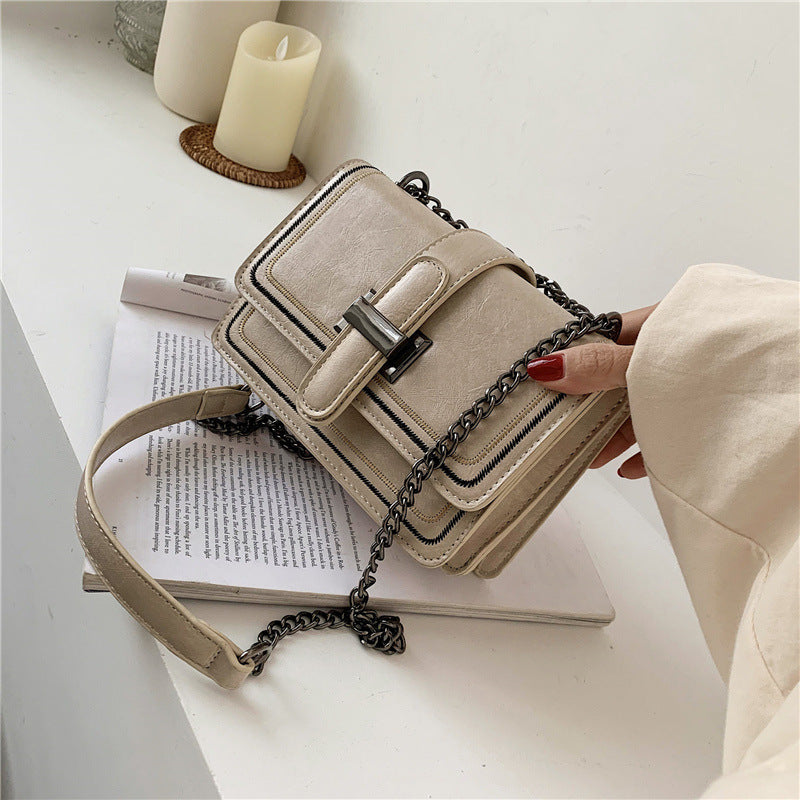 The Safa - Chain Flap Shoulder Bag