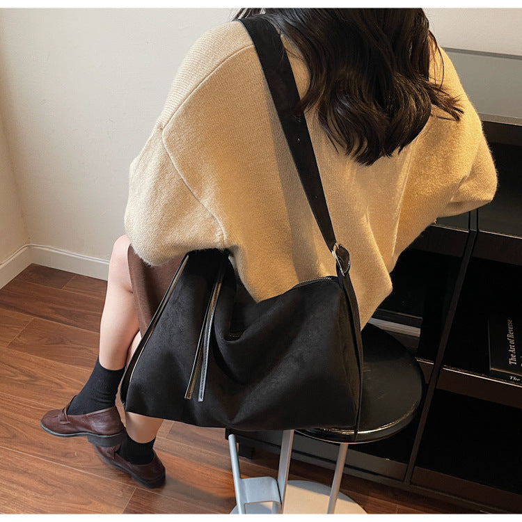 The Saba - Casual Retro Hobo Bag